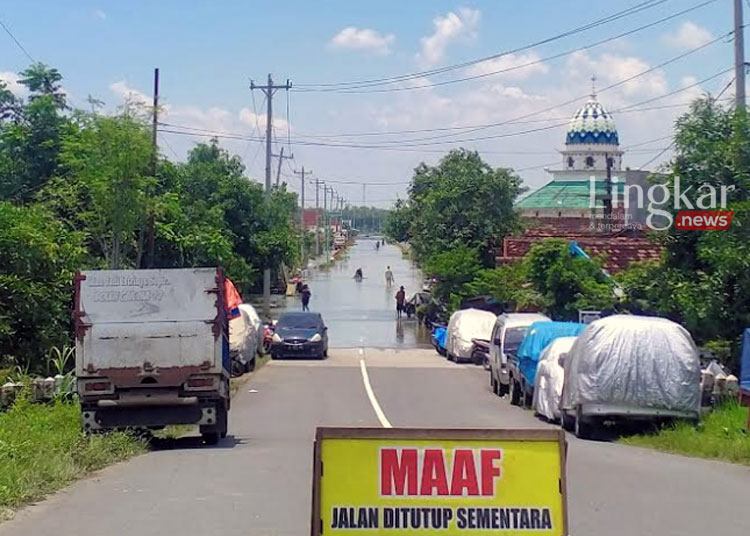 Pantura Pati Rembang Macet Jalan Alternatif Banjir