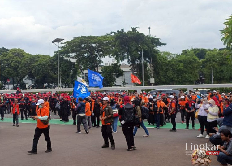 Partai Buruh adakan Demo Pola Metro Turunkan 1.753 Personel