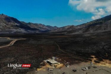 Wisata Gunung Bromo Dibuka Lagi Pengunjung Dilarang Bawa Alat Pemicu Kebakaran