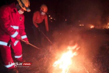 Terkendala Sumber Air Kebakaran di Gunung Raung Hanguskan 20 Hektare Lahan