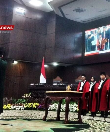 Suhartoyo Resmi Dilantik sebagai Ketua MK Gantikan Anwar Usman