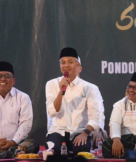 Ganjar akan Hubungkan Sekolah dan Industri untuk Serap Tenaga Kerja