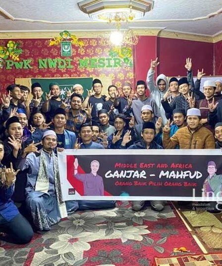 Ganjaruna Galang Dukungan Mahasiswa untuk Ganjar-Mahfud 8 Ganjaruna Galang Dukungan Mahasiswa untuk Ganjar Mahfud
