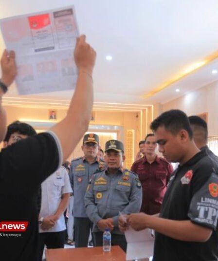 Hore Gaji KPPS di Kota Tangerang Mulai Dibayarkan