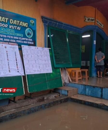 Terdampak Banjir 16 TPS di Tangsel Gelar Pemungutan Suara Susulan