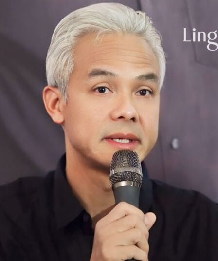 Capres RI Ganjar Pranowo saat memberikan keterangan pers