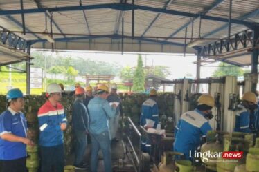 Jelang Lebaran Pasokan LPG 3 Kg di Jember Ditambah 2.440 Tabung