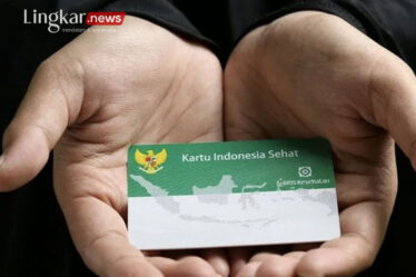 Kartu Indonesia Sehat untuk para peserta Program Jaminan Kesehatan Nasional