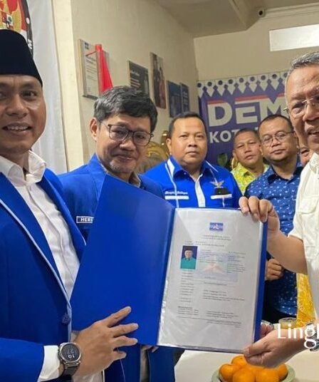 Pilkada Tangsel 2024, AHY akan Tunjuk Petahana Benyamin-Pilar 4 Pilkada Tangsel 2024 AHY akan Tunjuk Petahana Benyamin Pilar