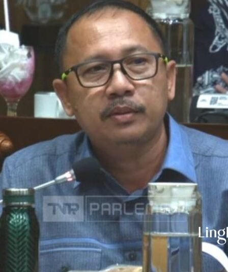 Komisi X DPR RI Singgung Kemendikbud sebagai Pengatur Biaya Pendidikan 4 Komisi X DPR RI Singgung Kemendikbud sebagai Pengatur Biaya Pendidikan