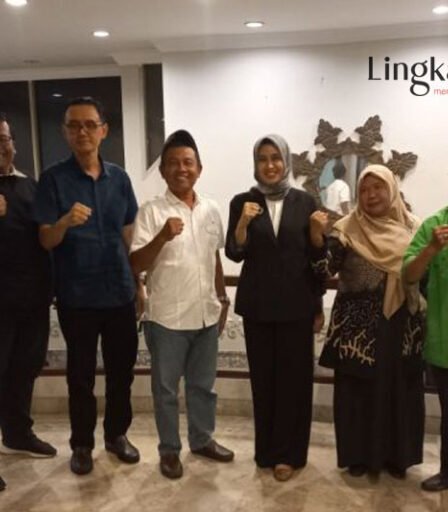 Pengurus DPC PPP Kota Surakarta bertemu dengan Astrid Widayani di Solo 768x512 1