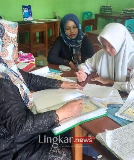 PPDB 2024 di 10 Provinsi Bermasalah, Ada Salah Prosedur hingga Manipulasi Dokumen 5 PPDB 2024 di 10 Provinsi Bermasalah Ada Salah Prosedur hingga Manipulasi Dokumen