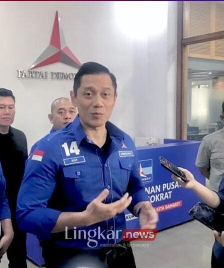 Demokrat Tetap Dukung Andra Soni Meski Golkar Cabut Dukungan