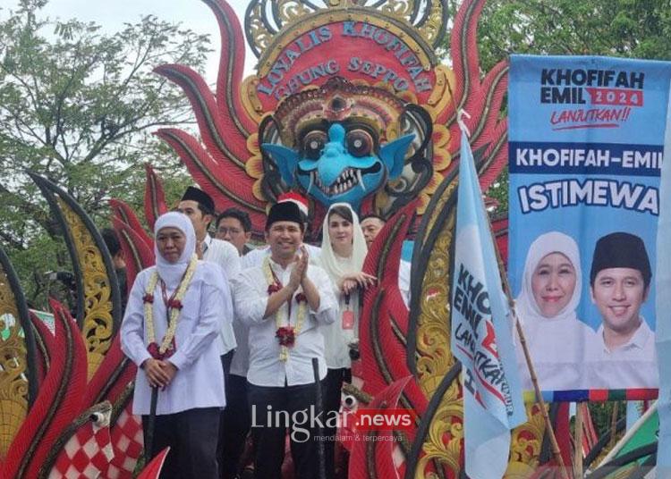 khofifah emil diarak menuju KPU