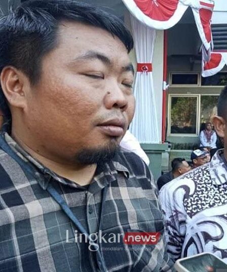 Ikut Deklarasi Paslon Pilbup, Dua Kades di Batang Ditindak 6 Luthfi Dwi Yoga