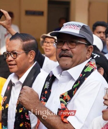 Pramono Anung atau mas Pram dan Rano Karno atau Bang Doel