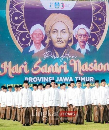 Hari Santri 2024, Pj Gubernur Jatim: Santri Harus Multitalenta 1 Hari Santri 2024 Pj Gubernur Jatim Santri Harus Multitalenta