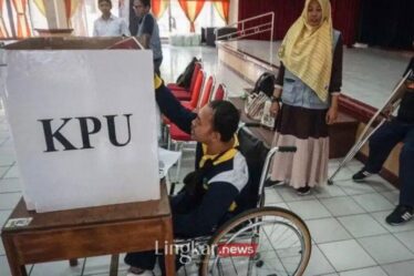 KPU Jabar Siapkan Petugas Khusus dan TPS Ramah Disabilitas