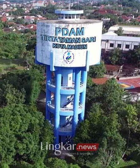 Tandon air PDAM Madiun