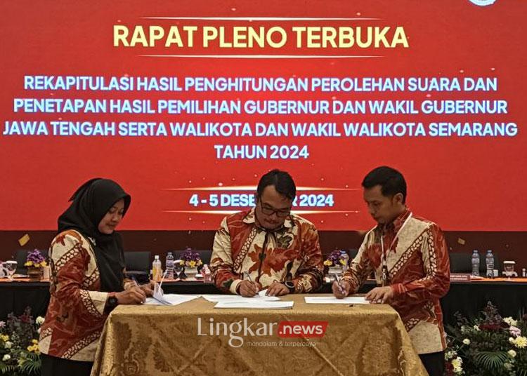 pleno rekapitulasi penghitungan surat suara Pemilihan Kepala Daerah Pilkada Kota Semarang 2024