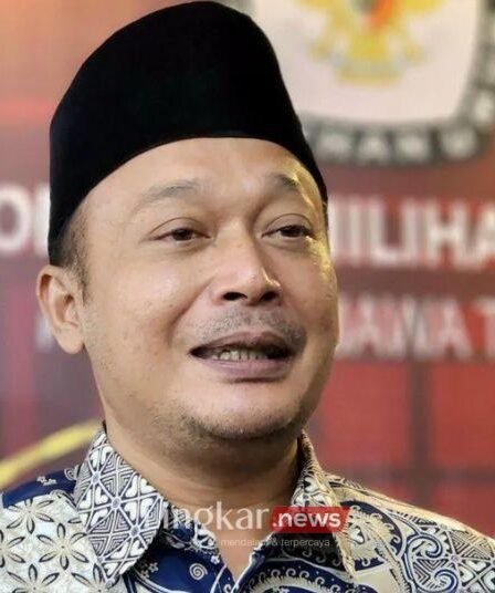 KPU Masih Siapkan Dokumen Penetapan Gubernur Jateng Terpilih 8 KPU Masih Siapkan Dokumen Penetapan Gubernur Jateng Terpilih