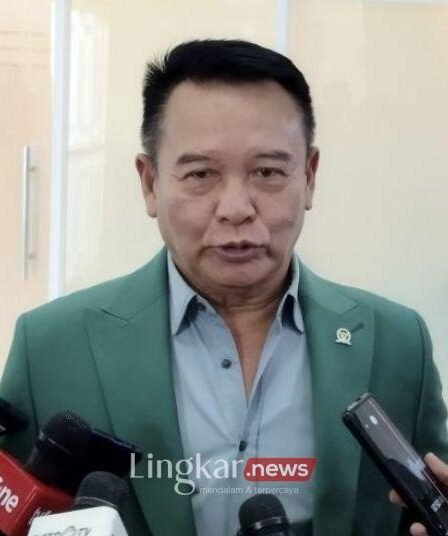 Panglima TNI Diminta Pensiunkan Prajurit yang Aktif Menjabat Diluar Ketentuan
