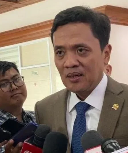 Rapat Revisi UU KUHAP Ditunda DPR Pastikan Dibahas Secara Transparan