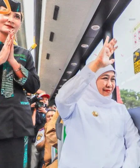 Gubernur Jatim Khofifah Indar Parawansa