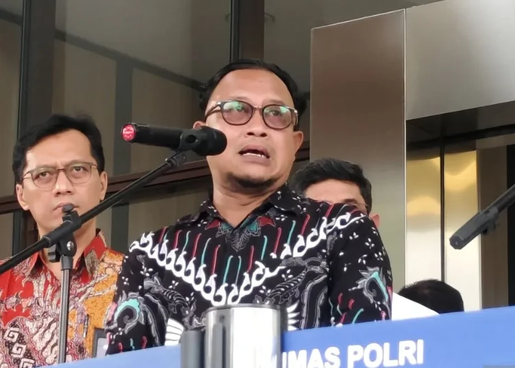 Komisioner Kompolnas Muhammad Choirul Anam