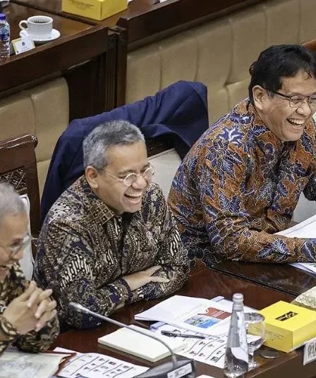 Menkeu Purbaya Bandingkan Kondisi Ekonomi Era SBY Jokowi dan Prabowo
