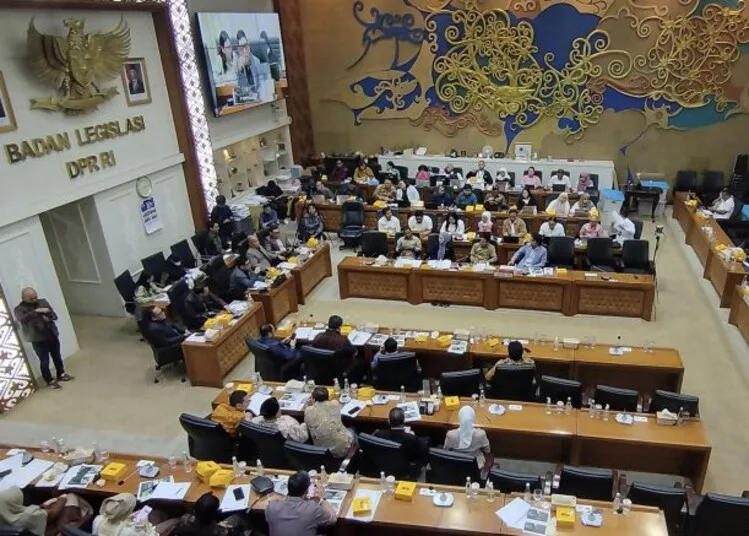 Baleg DPR RI Usulkan RUU Perampasan Aset Masuk Prolegnas Prioritas 2025 1 RUU Perampasan Aset