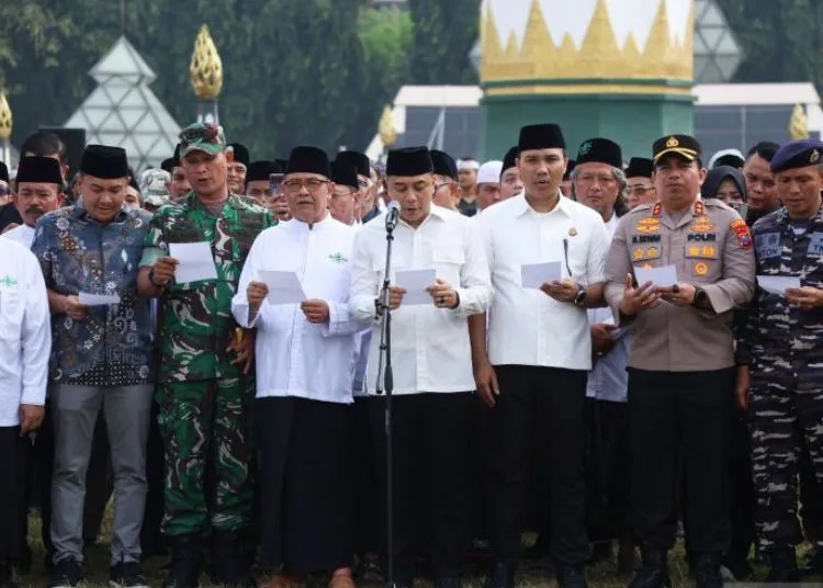 Sejumlah Elemen Masyarakat Berikrar untuk Keamanan Surabaya dan Indonesia 1 surabaya