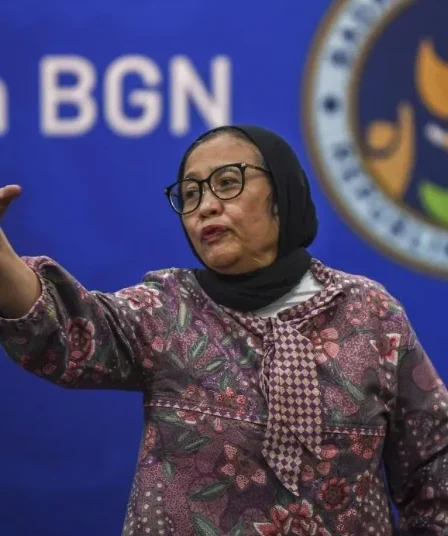 Wakil Kepala BGN Nanik S. Deyang