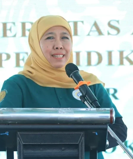 Gubernur Jatim Khofifah