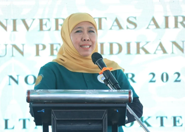 Gubernur Jatim Khofifah