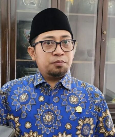 Kasus Ijazah Palsu DPR Desak KPU Perketat Verifikasi Calon Kepala Daerah