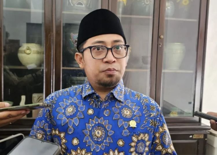 Kasus Ijazah Palsu DPR Desak KPU Perketat Verifikasi Calon Kepala Daerah