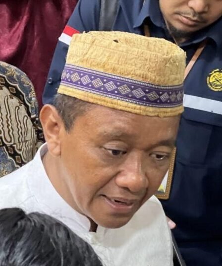Menteri Bahlil nyatakan produksi nikel batu bara dipangkas tahun depan 750x536 1