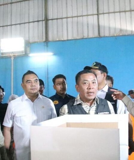 Pilkades elektronik Karawang pangkas 90 persen biaya per TPS 750x536 1