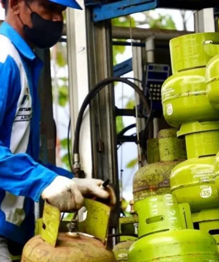 elpiji 3 kg surabaya