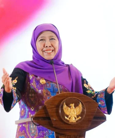 gubernur jatim khofifah indar parawansa 1