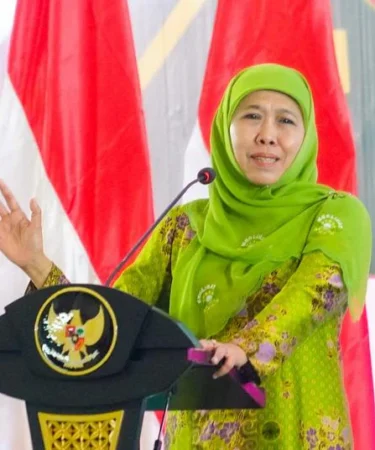 gubernur jatim khofifah indar parawansa