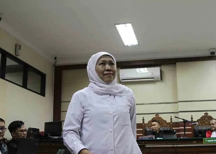 gubernur jatim khofifah menjadi saksi dugaan korupsi dana hibah 12022026