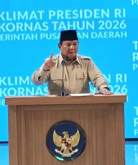 presiden prabowo subianto taklimat rakornas pemerintah pusat dan daerah di sentul