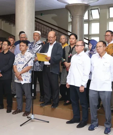 dewan guru besar ugm menyampaikan pernyataan sikap terkait art ri as