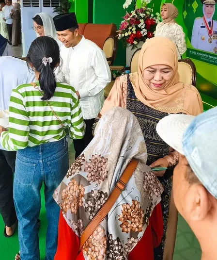 gubernur jatim riyayan lebaran 2025