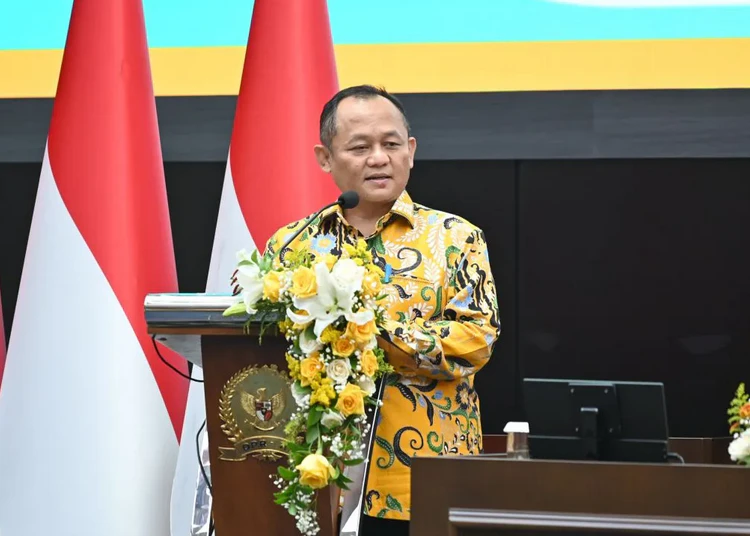 ketua fraksi partai golkar dpr muhammad sarmuji