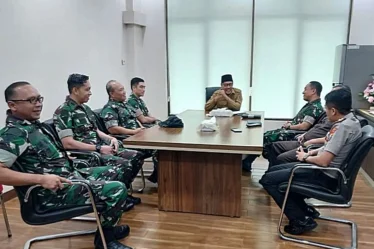 wabup jember djoko susanto berdiskusi dengan forkopimda