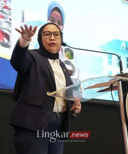 wakil kepala bgn nanik sudaryati deyang