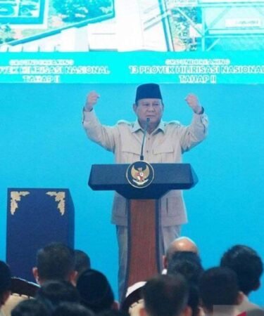 Prabowo ultimatum pejabat ilmuwan tak patriotik untuk keluar barisan 1 750x536 1